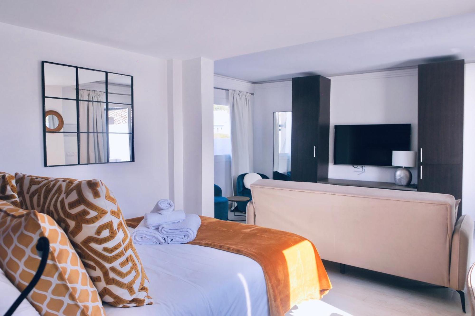 Myra Apart-Hotel Marbellac Extérieur photo